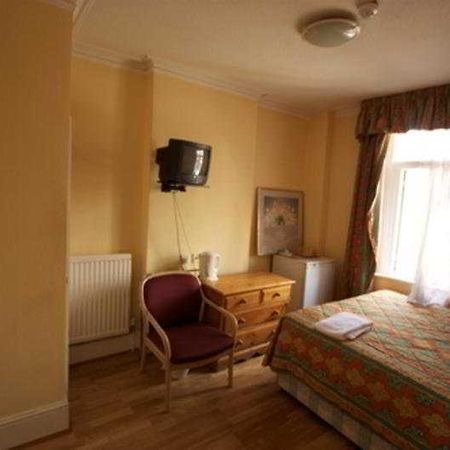 Camelot House Hotel Лондон Экстерьер фото