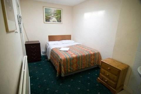 Camelot House Hotel Лондон Экстерьер фото